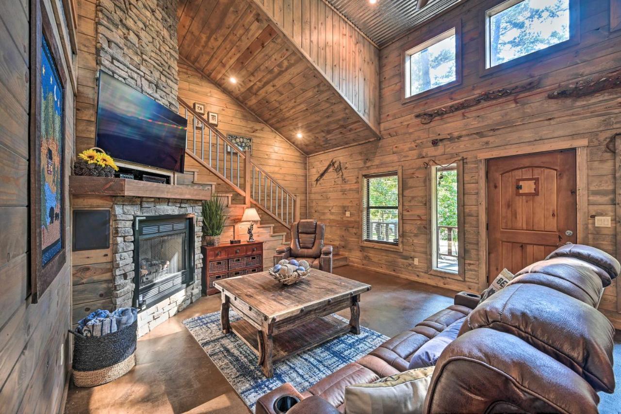 Luxe Broken Bow Cabin With Tesla Charging Station Stephens Gap Exterior foto